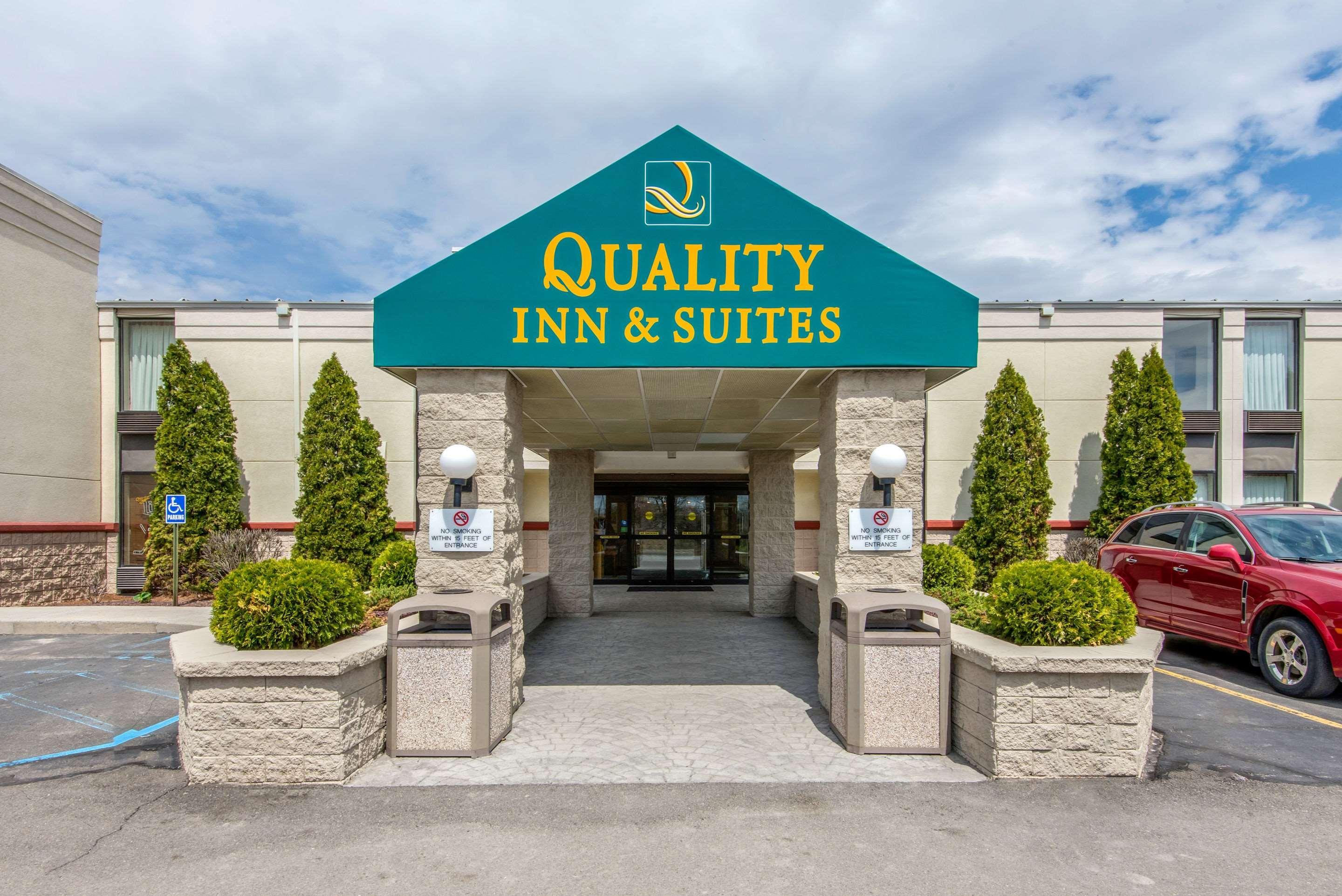Quality Inn & Suites Mansfield Esterno foto