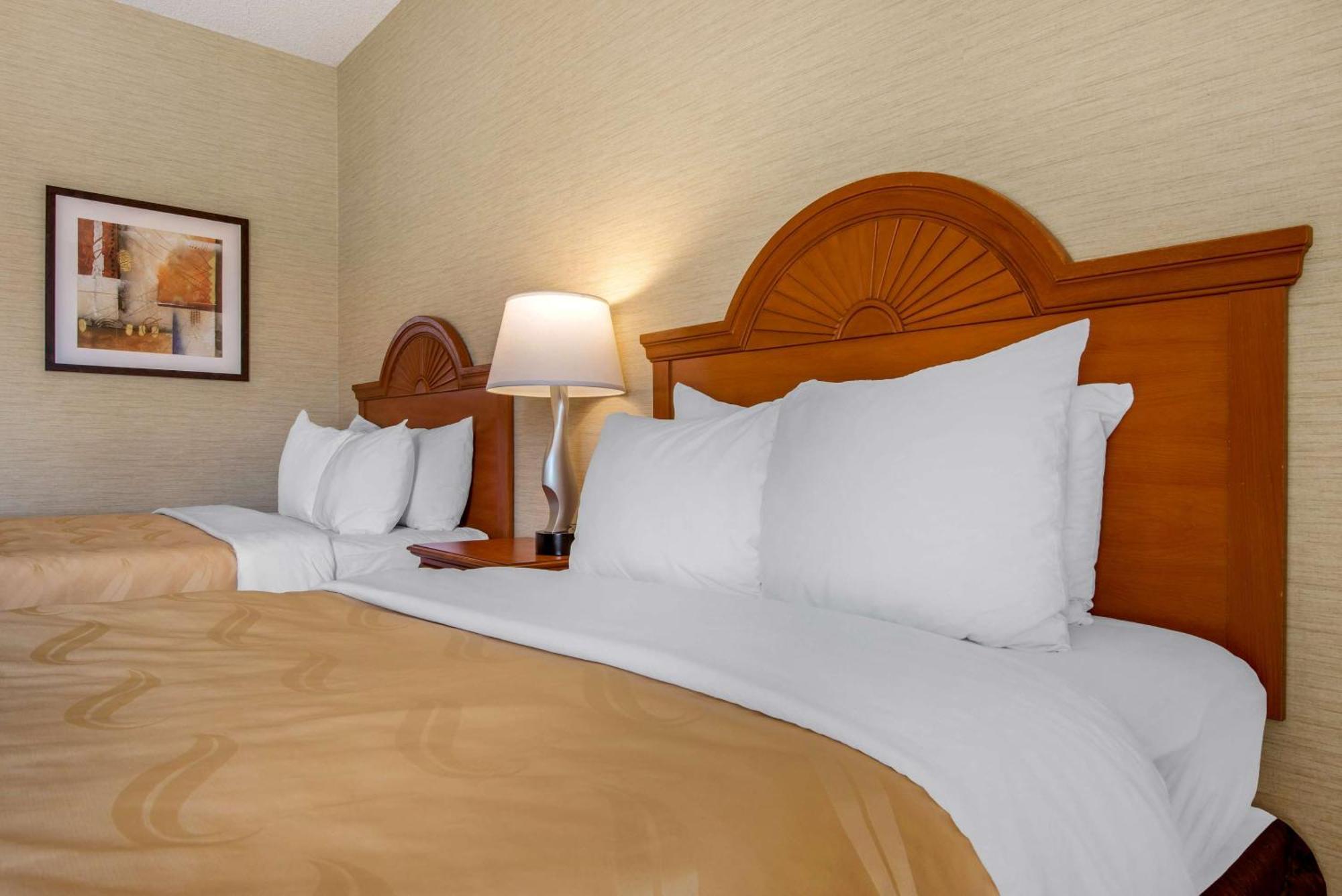 Quality Inn & Suites Mansfield Esterno foto