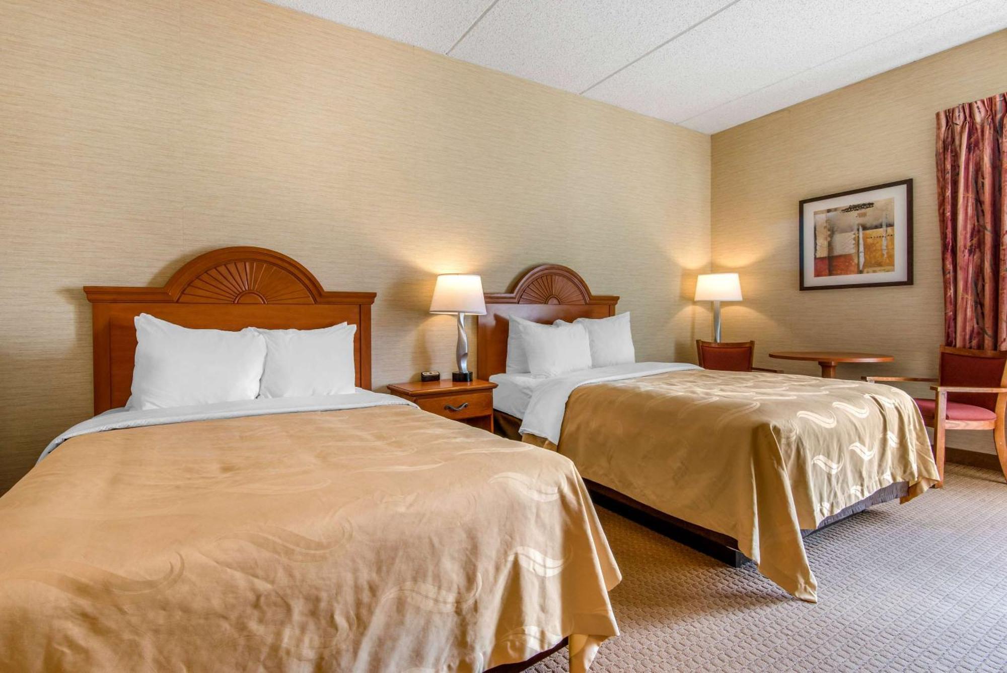 Quality Inn & Suites Mansfield Esterno foto